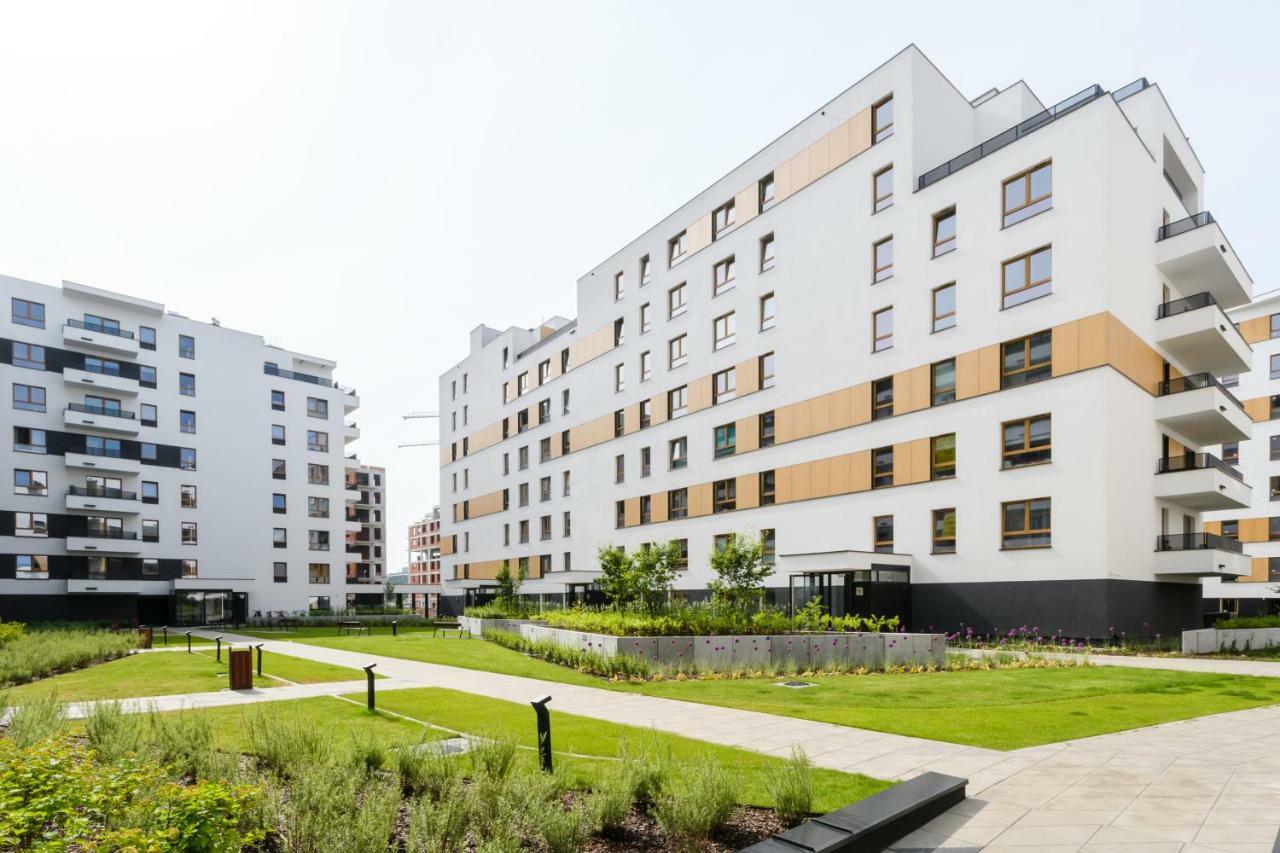 M&R Apartament Airport&Business Deluxe Cybernetyki 17 - Underground Garage - Free Wifi - Netflix - Air Conditioning - Self Check-In, Close By Chopin Airport Warsaw Ngoại thất bức ảnh